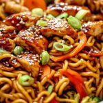 Leckere Hähnchen Teriyaki Nudeln – Einfaches Rezept zum Nachkochen!