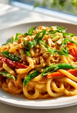 Mini Udon Nudeln mit Erdnusssauce und Gemüse – Meal Prep Rezept