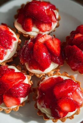 Mürbeteig Tartelettes mit Erdbeeren und Mascarponecreme