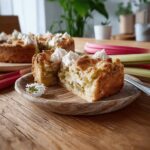 Rhabarberkuchen mit Mürbeteig – Fruchtig-frischer Klassiker für den Frühling