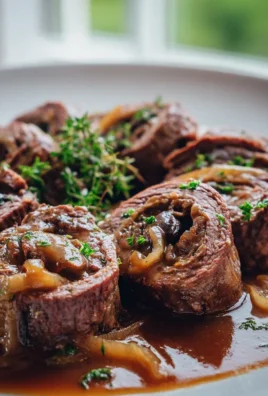 Zarte Rinderrouladen im Ofen: Zart geschmort, einfach & lecker!